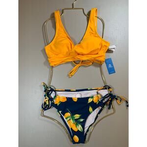 NWT Cupshe Yellow and Navy Lemon Printed Twist Top Bikini Set Size Medium